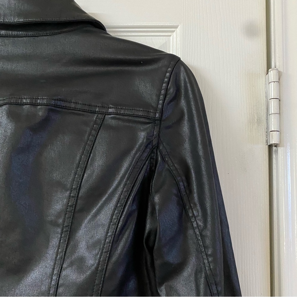 White House Black Market Coated Denim Classic Cropped Faux Leather Jacket Size 4 - Picture 11 of 16